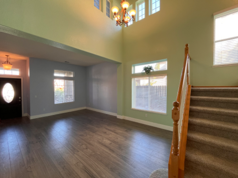 2516 Potomac Way - Photo 3 of 23