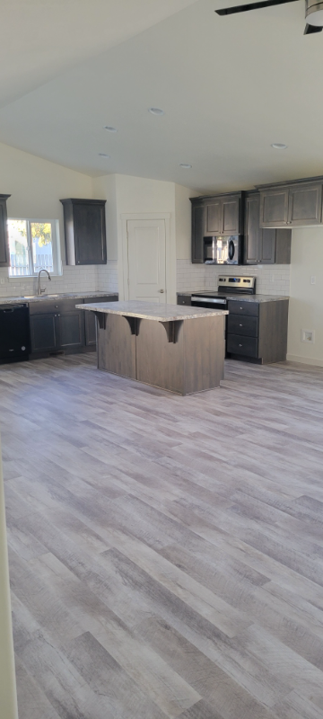 1796 Gage Ave - Photo 2 of 13