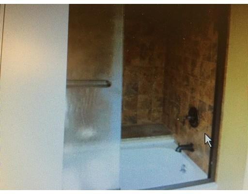 18 Old Cambridge Turnpike - Photo 3 of 11