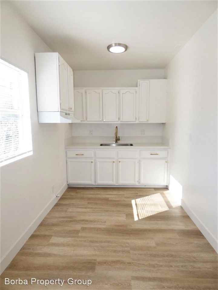 227 Lime Ave. - Photo 2 of 6