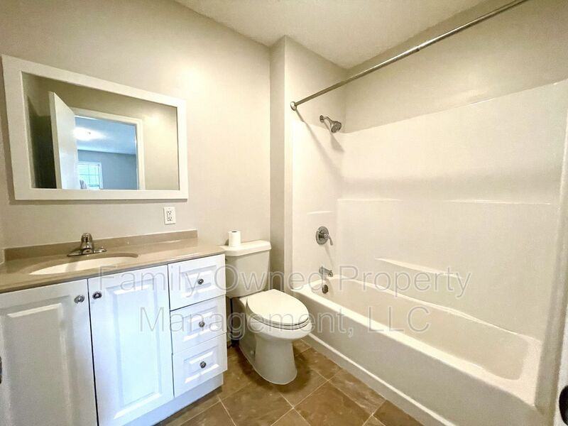 214 New Grade Rd - Photo 4 of 39