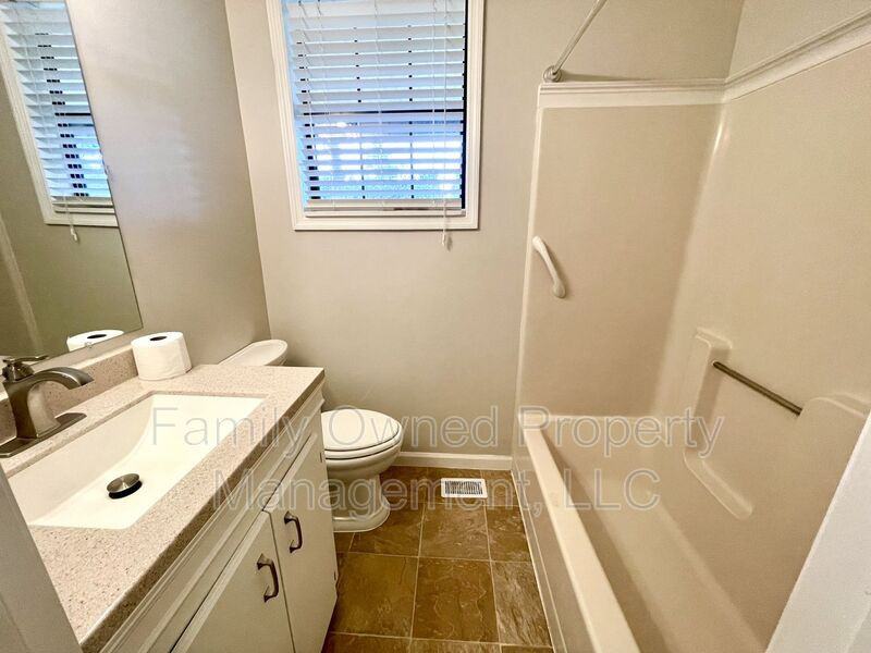 214 New Grade Rd - Photo 5 of 39