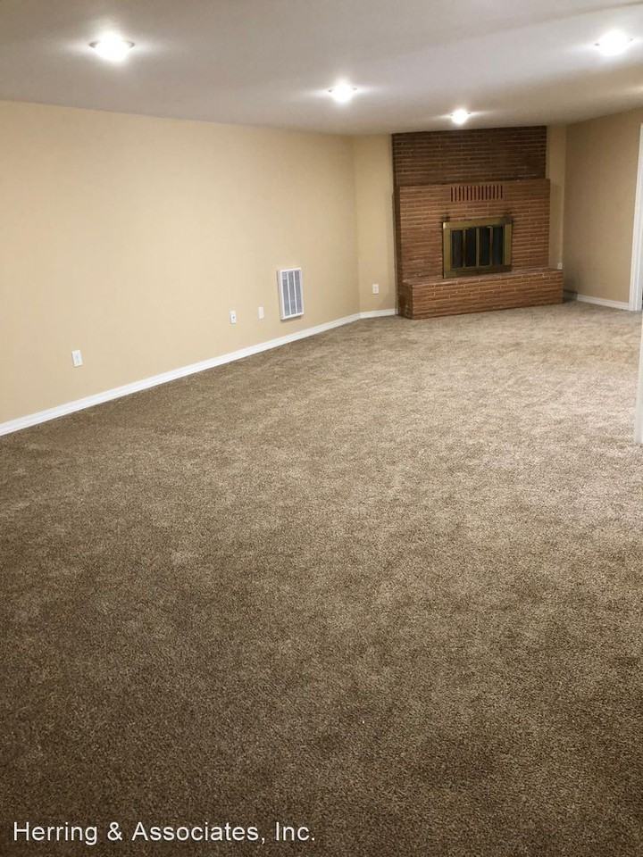 3415 Gudmundson Rd #B - Photo 3 of 14