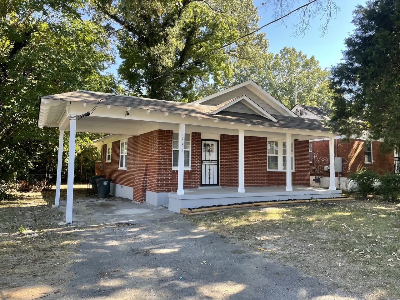 1452 Castalia St - Photo 2 of 7