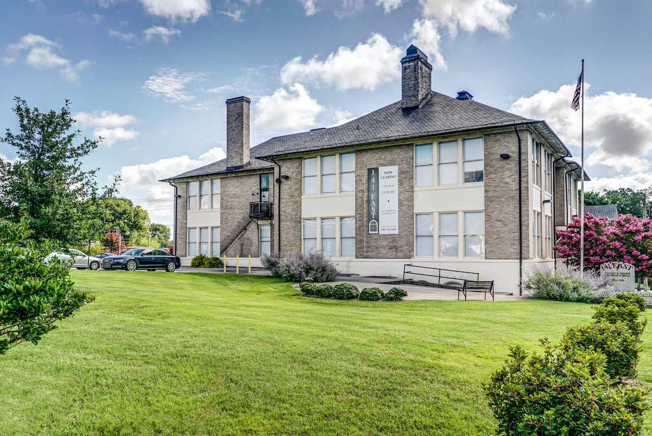 141 E Wythe St - Photo 2 of 19