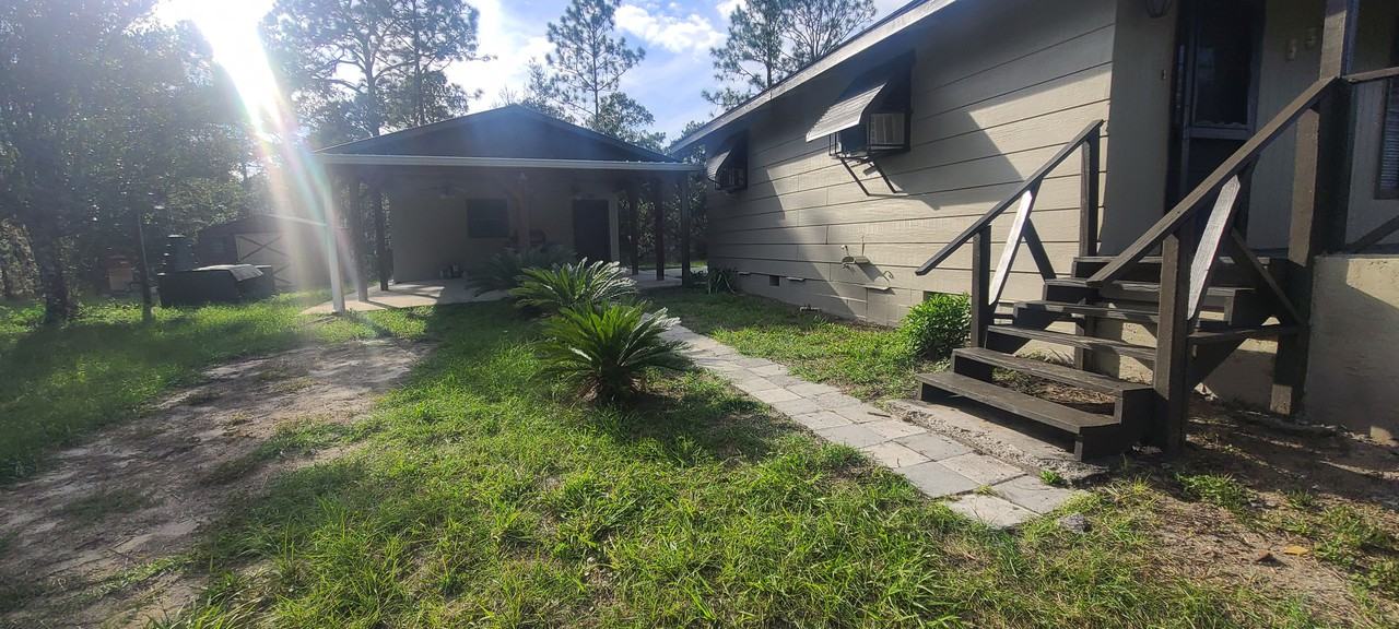 2900 Sw 176th Ave - Photo 2 of 11