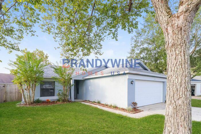 1019 Wainright Dr - Photo 3 of 18