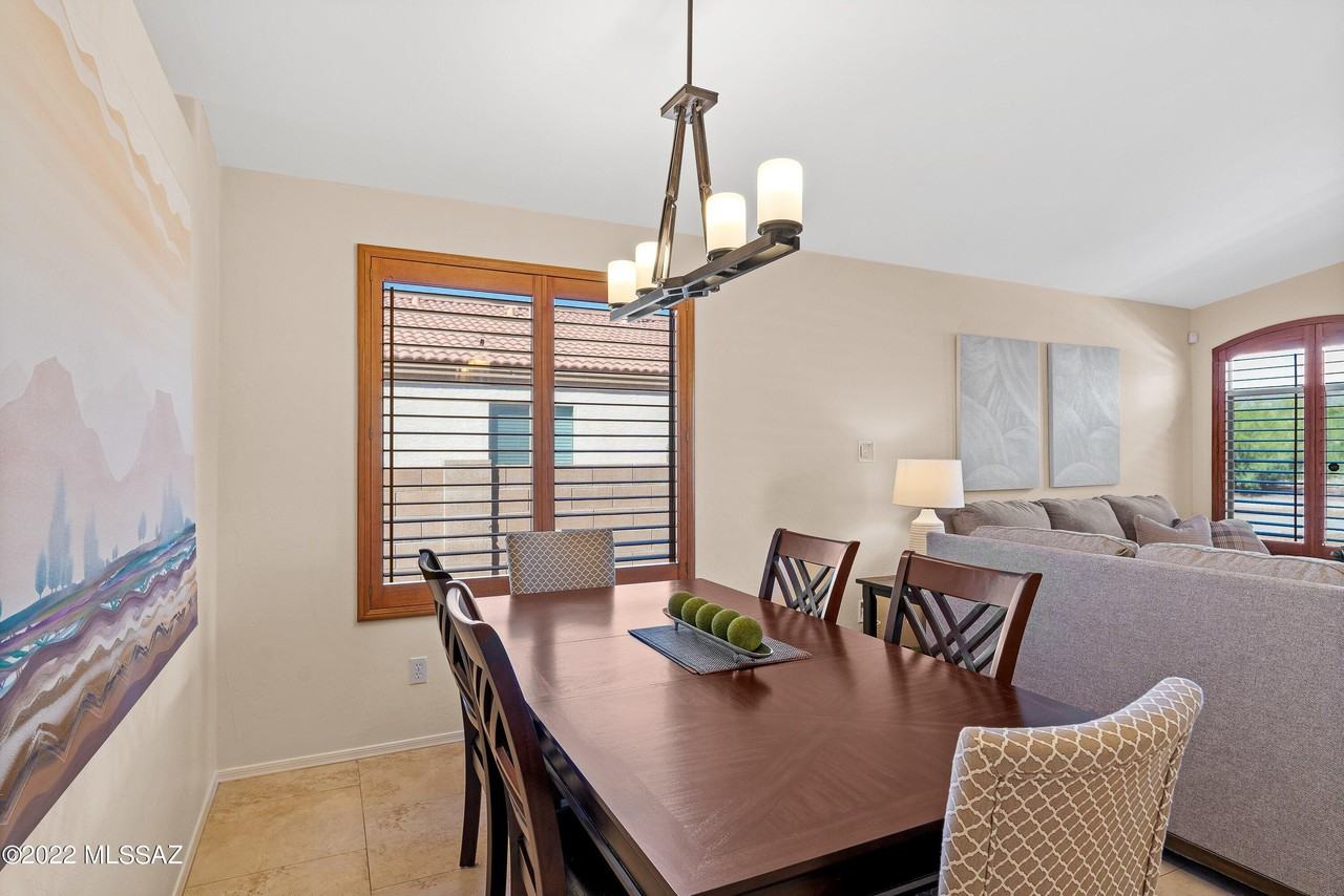 4906 North Sabino Gulch Court - Photo 7 of 30