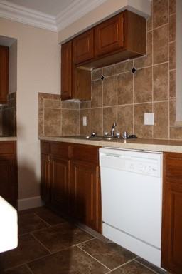 1301 George Ct #4 - Photo 3 of 18