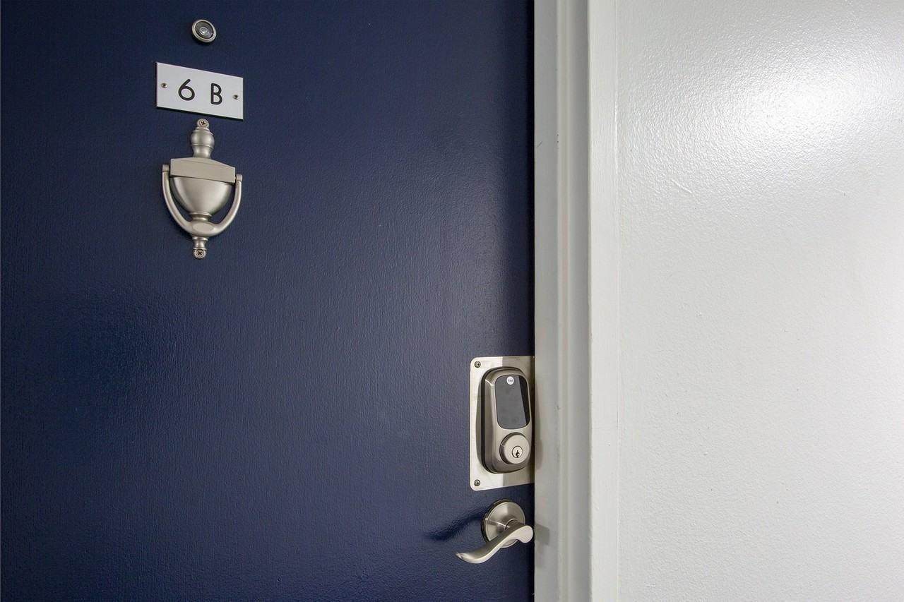 Redondo Tower - Photo 2 of 43