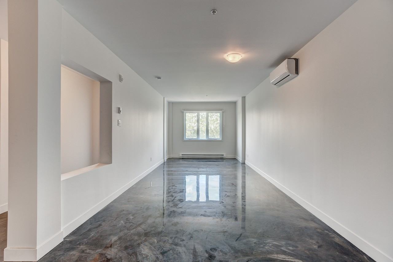 4315 Avenue de Courtrai #404