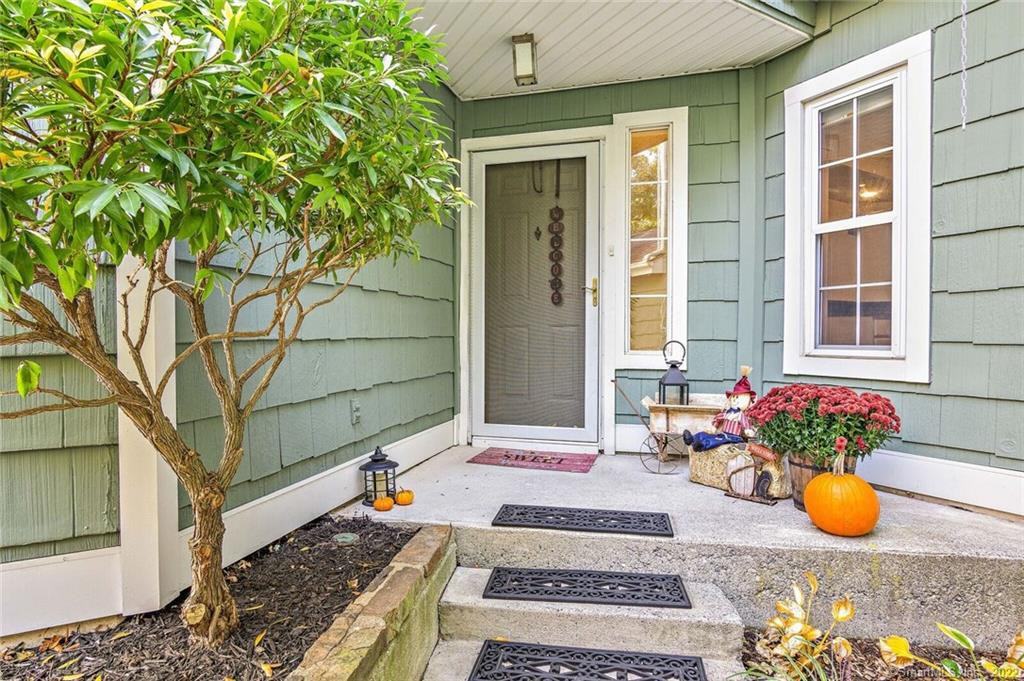 5 Spyglass Circle #5 - Photo 2 of 28