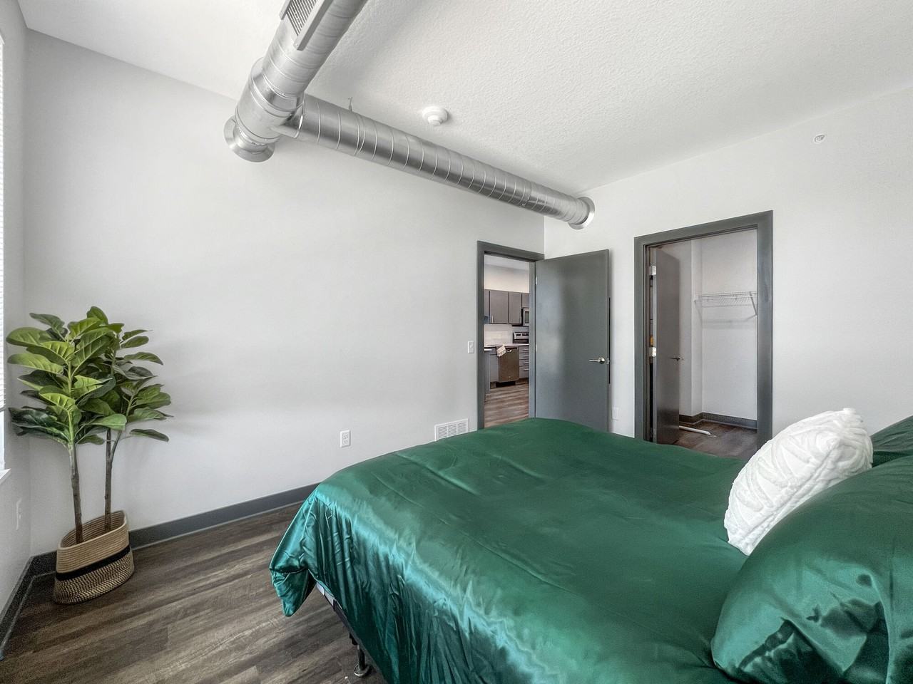 Keystone on 8th - Photo 5 of 39