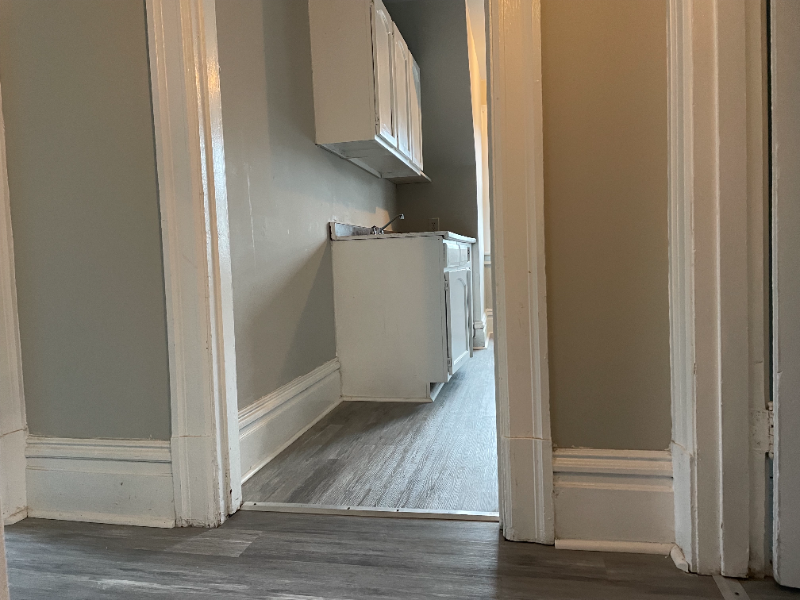 70 N Sprague Ave #4 - Photo 3 of 9