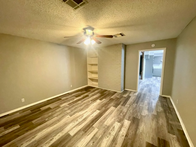 120 York Dr - Photo 7 of 14