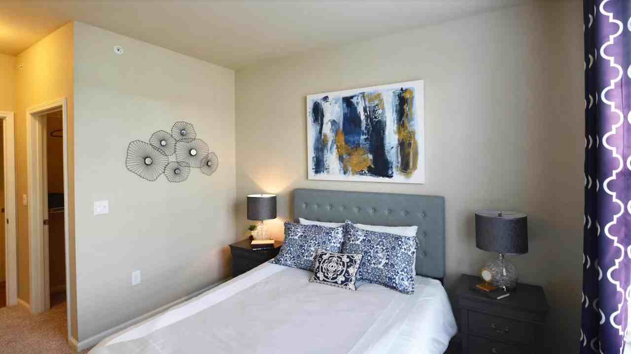 Springs at Liberty Township - Photo 2 of 11