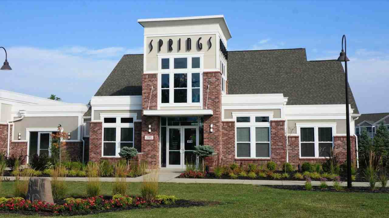 Springs at Liberty Township - Photo 3 of 11