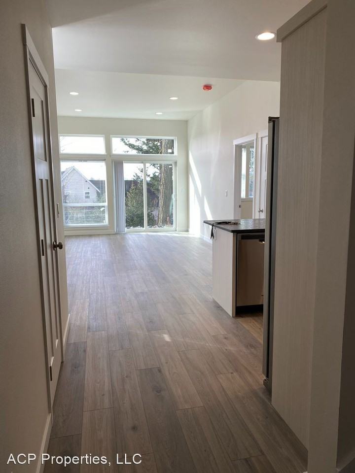 1164 East Grover St. - Photo 3 of 27