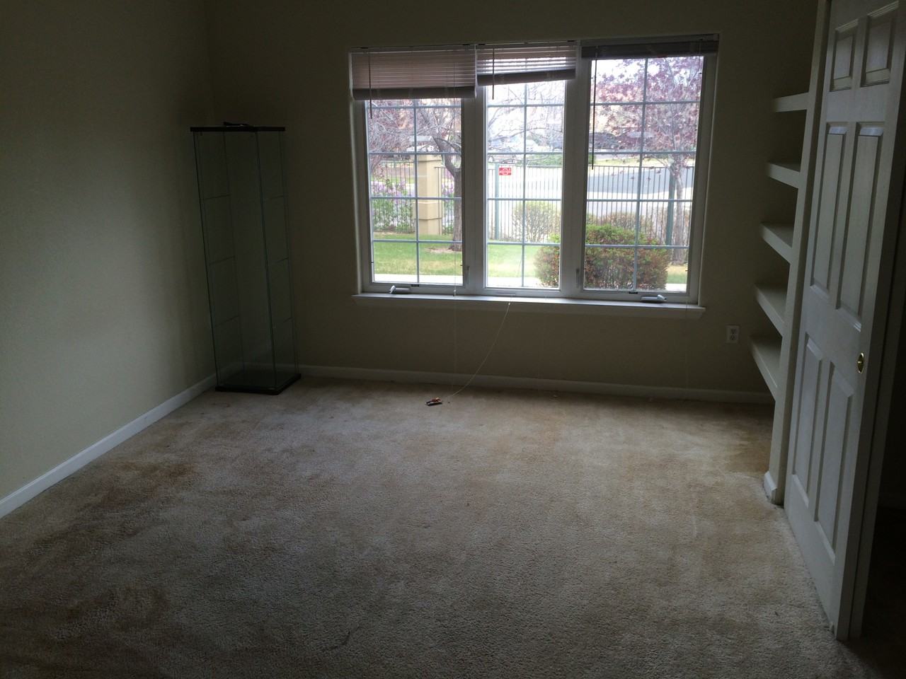 1415 S Galena Way - Photo 3 of 7