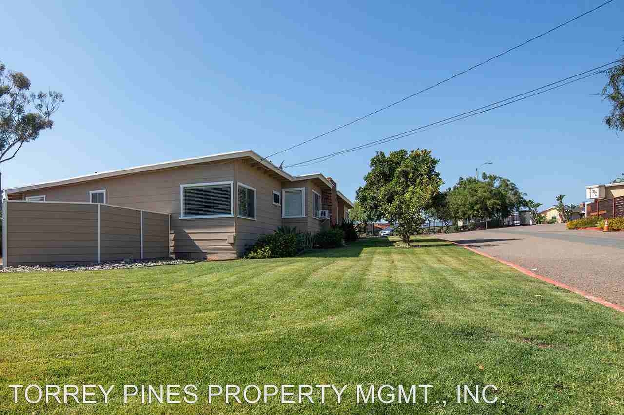 918-947 Club View Terrace - Photo 2 of 27