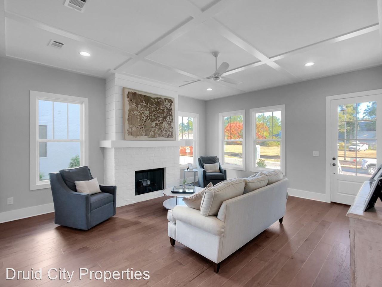 1585 Stillwater Cir - Photo 3 of 30