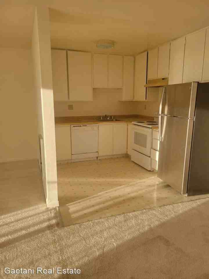 98 Parkridge Drive Apartments 98 Parkridge Dr, San Francisco, CA