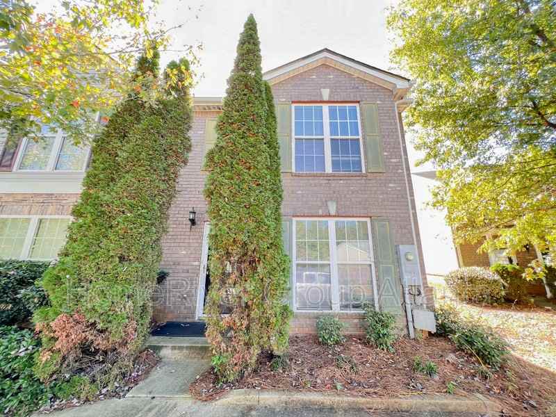 3446 Waldrop Trl - Photo 2 of 20