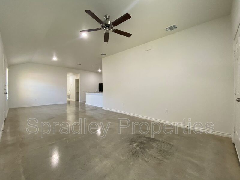 2306A Zanoletti Dr - Photo 2 of 9