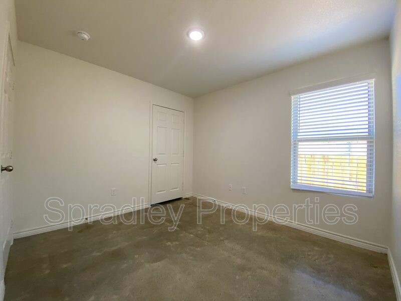 2306A Zanoletti Dr - Photo 6 of 9