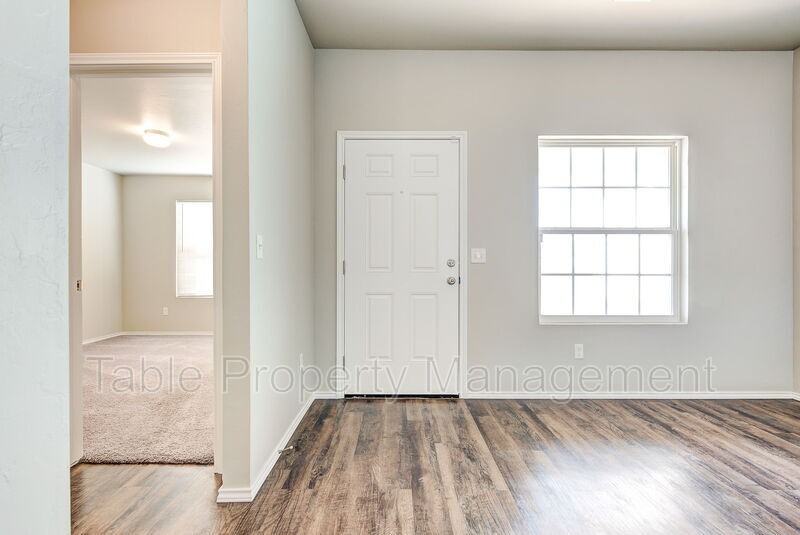 1929 W Antler Way - Photo 7 of 38