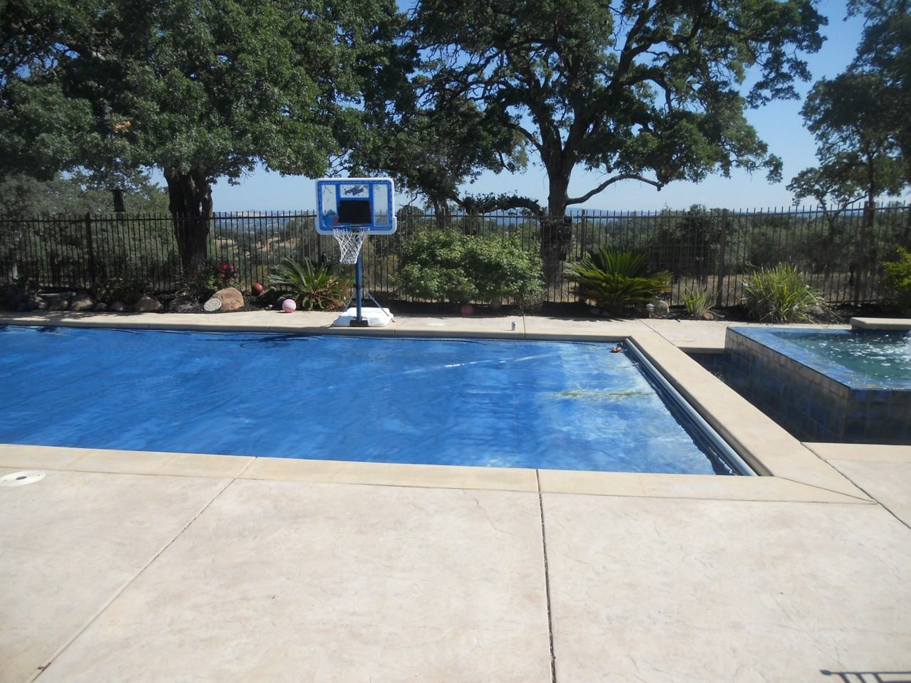 1700 Bella Cir - Photo 3 of 79