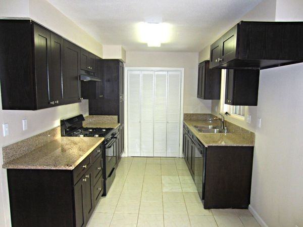 25447 State St - Photo 3 of 8