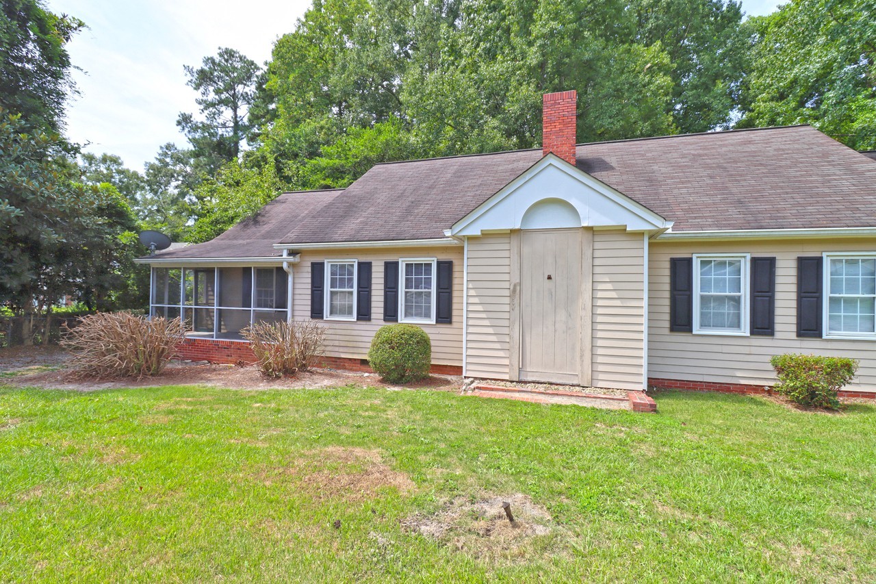 1717 Kennedy Drive #A - Photo 2 of 21