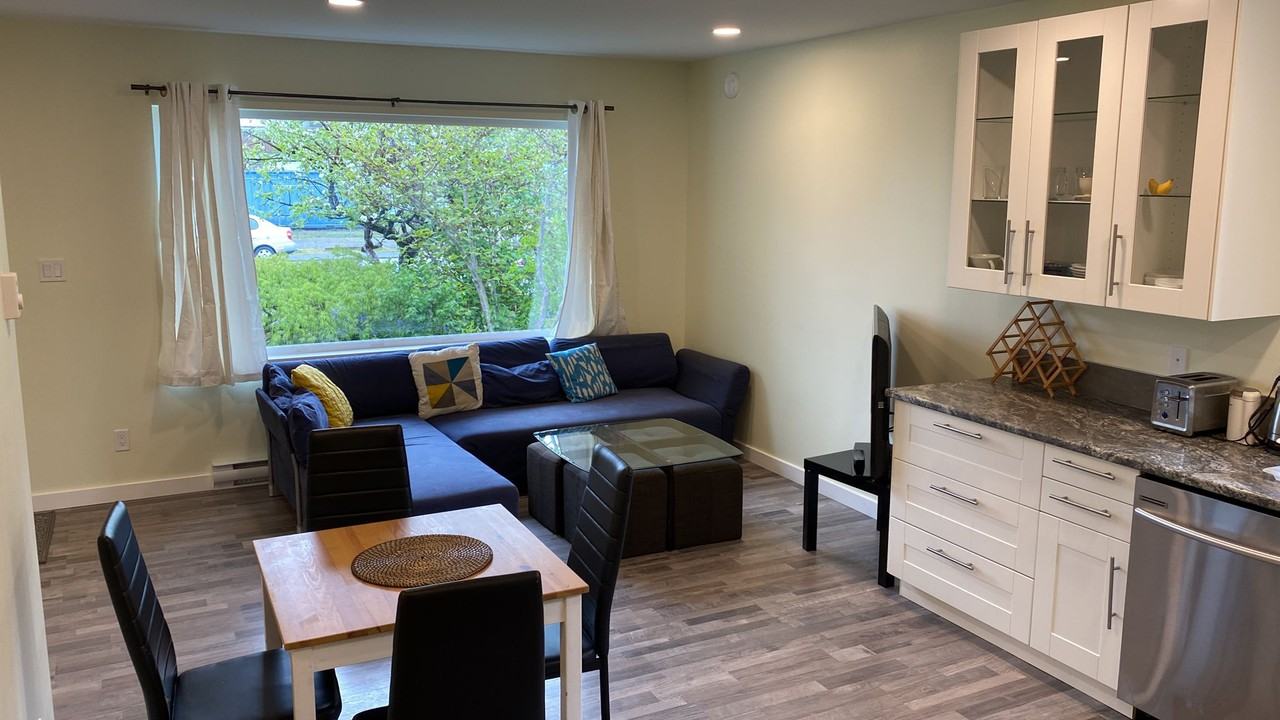 561 6th Street #1 - Photo 2 of 20