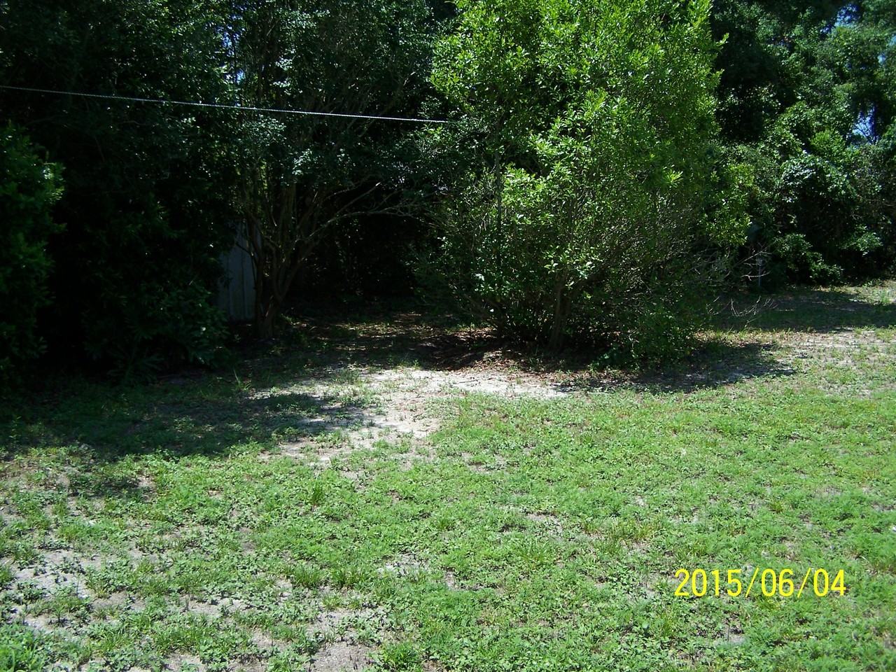 3229 Maplewood Dr - Photo 3 of 5