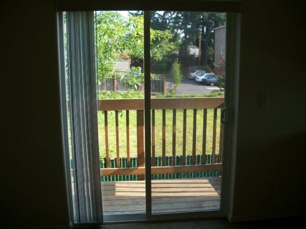 3317 NE 122nd Ave #15 - Photo 2 of 8