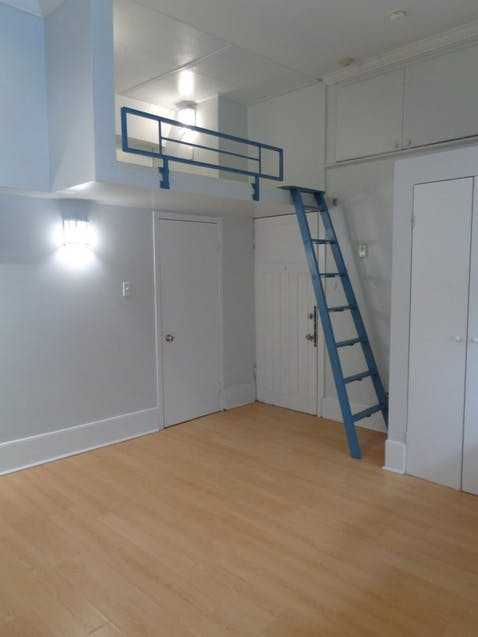 1864 Boul De Maisonneuve O #5