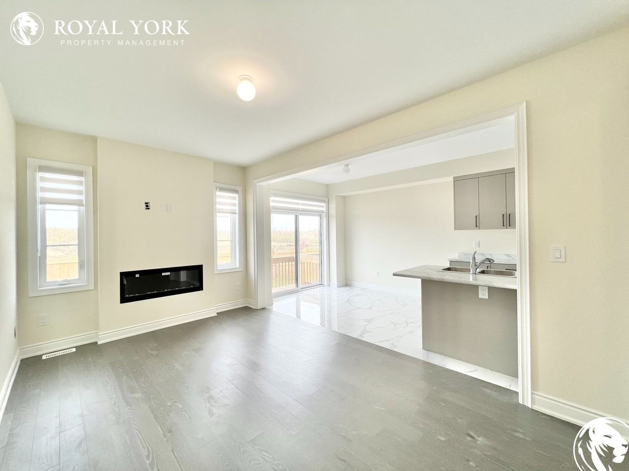 8 Peter Hogg Crt - Photo 3 of 47