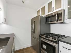 10959 Rochester Ave - Photo 1 of 1
