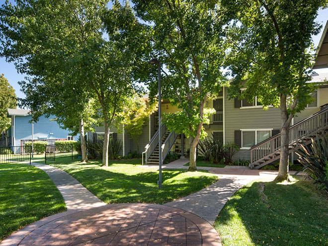 1 Spyglass Pkwy - Photo 7 of 26