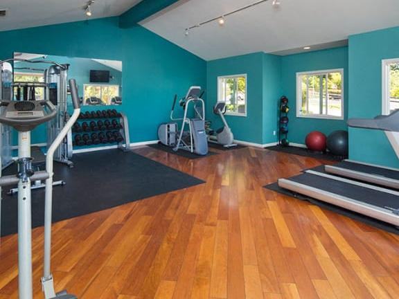 1 Spyglass Pkwy - Photo 4 of 26