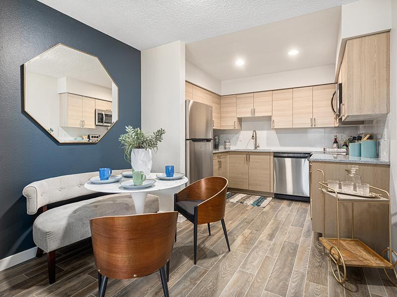 6231 W Mcdowell Rd - Photo 6 of 40