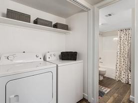 6231 W Mcdowell Rd - Photo 1 of 1