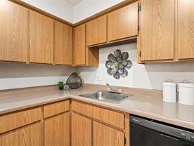 6231 W Mcdowell Rd - Photo 1 of 1