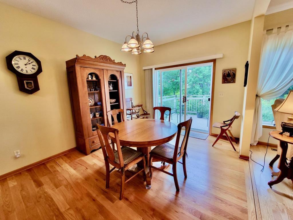 29622 Gateway Ave - Photo 3 of 29