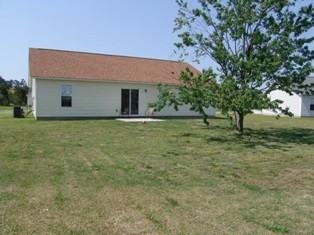 114 Willowbend Dr - Photo 2 of 6