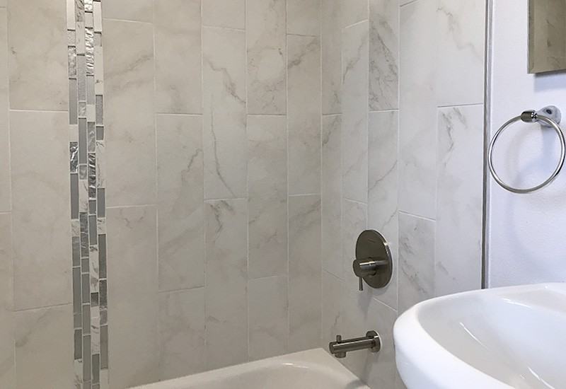 214 W Ellsworth Ave - Photo 3 of 19