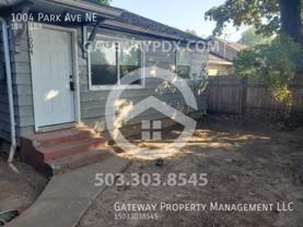 1004 Park Ave Ne - Photo 1 of 1