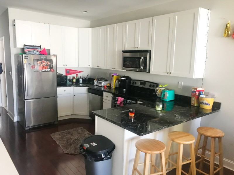 1621 Fontain St #2 - Photo 2 of 5