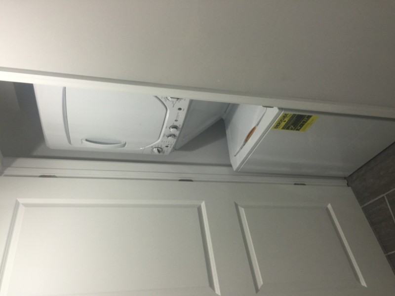 1621 Fontain St #2 - Photo 5 of 5